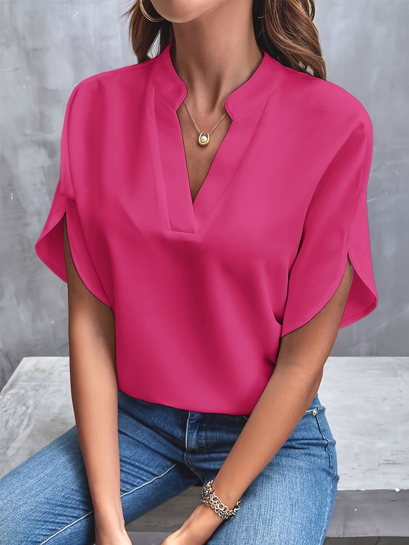 Vivi - Elegant lightweight blouse for women