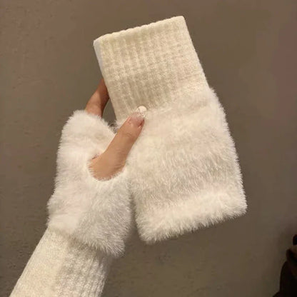 Plush Splice Knit Gloves