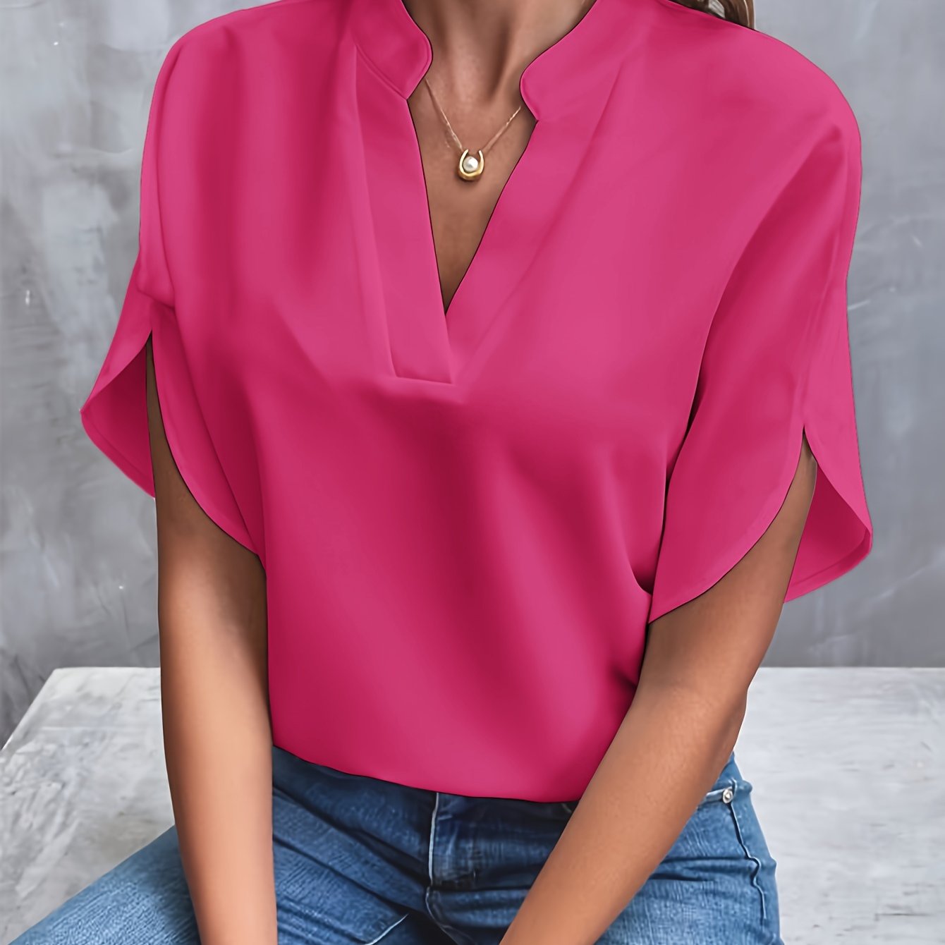 Vivi - Elegant lightweight blouse for women