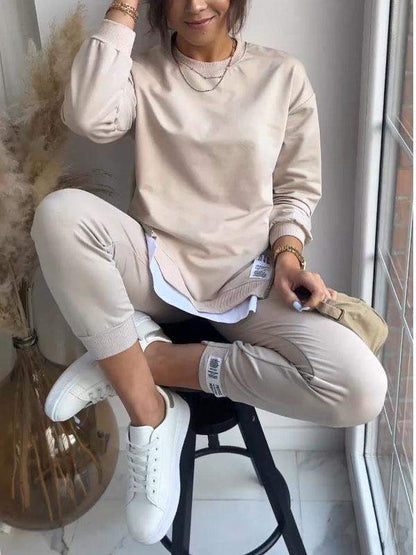 Bibi - Comfortable Sweatshirt and Trouser set for women